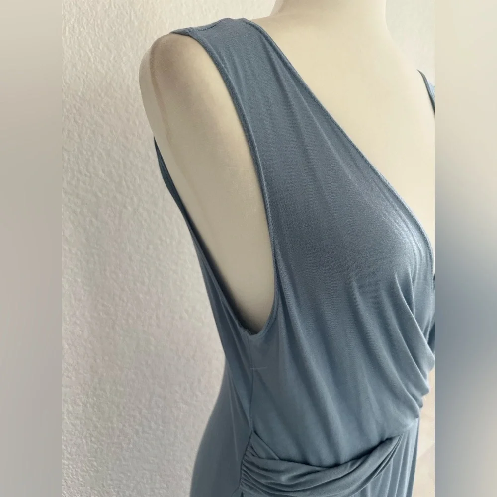 Powder Blue Midi Sleeveless Dress - Picture 6 of 6